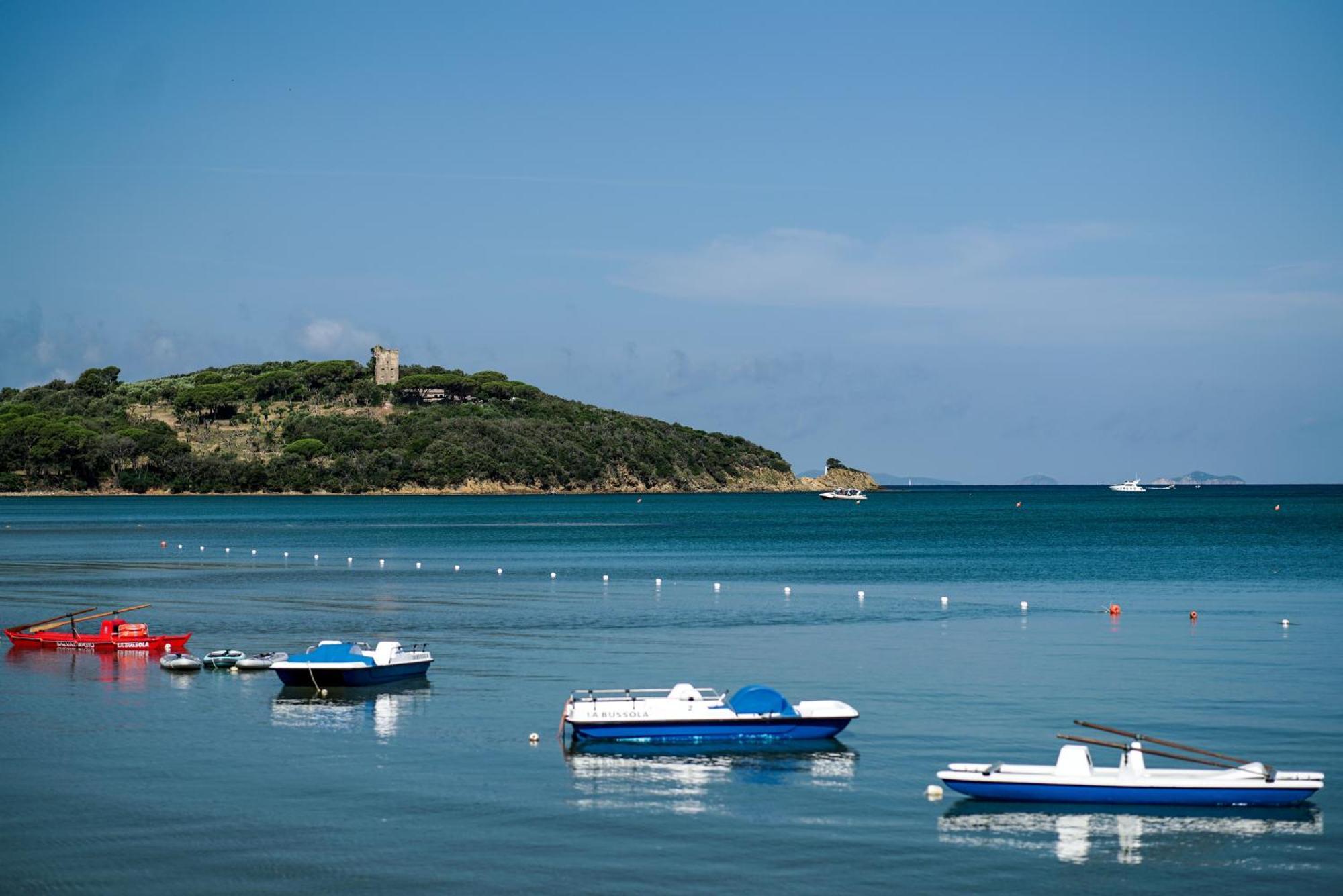La Bussola Beach Hotel ปุนตาอาลา ภายนอก รูปภาพ