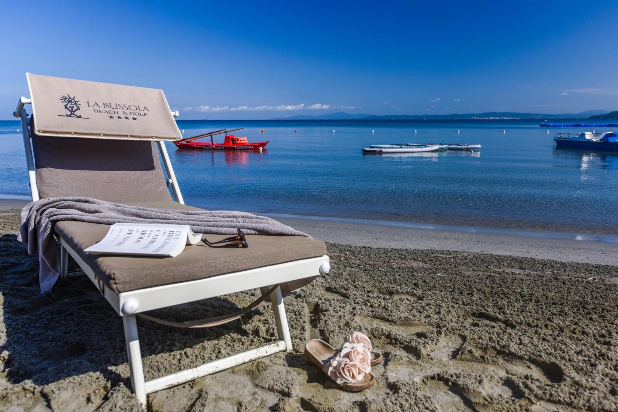 La Bussola Beach Hotel ปุนตาอาลา ภายนอก รูปภาพ